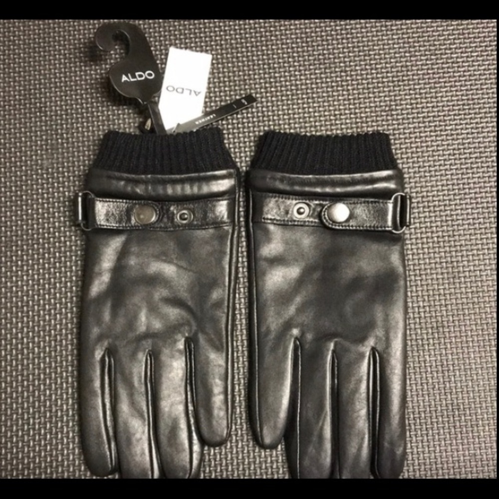 ALDO Leather gloves